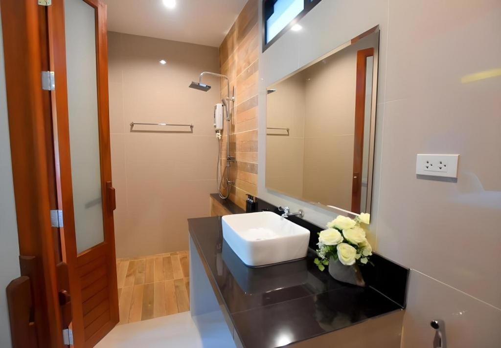 Seesea Resort Сатун Экстерьер фото
