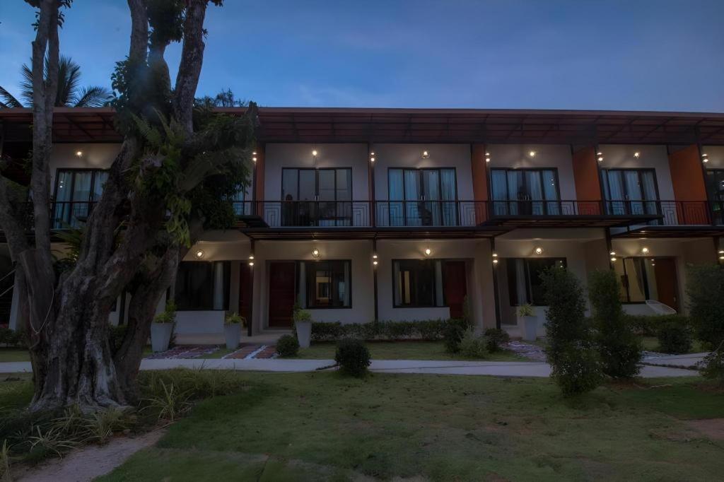 Seesea Resort Сатун Экстерьер фото